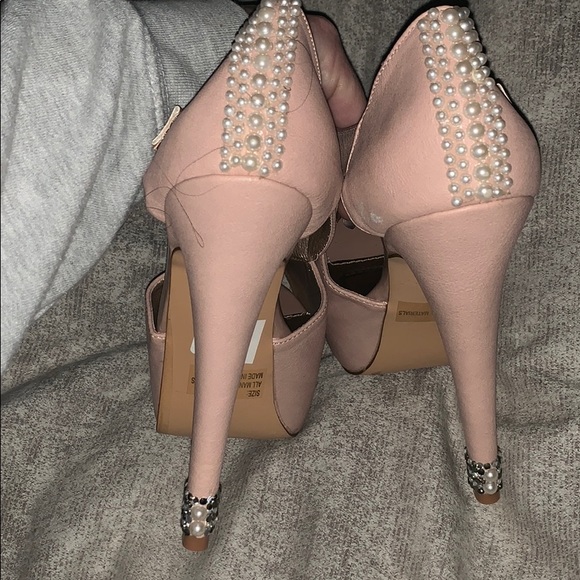 Customize Heels - Picture 5 of 6